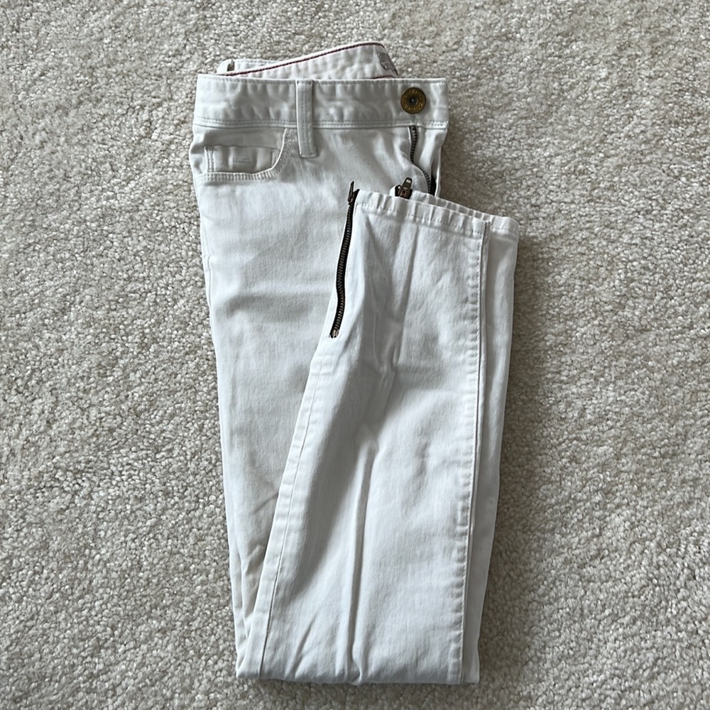 Banana Republic Ivory Skinny Jeans with Side Ankle Zip